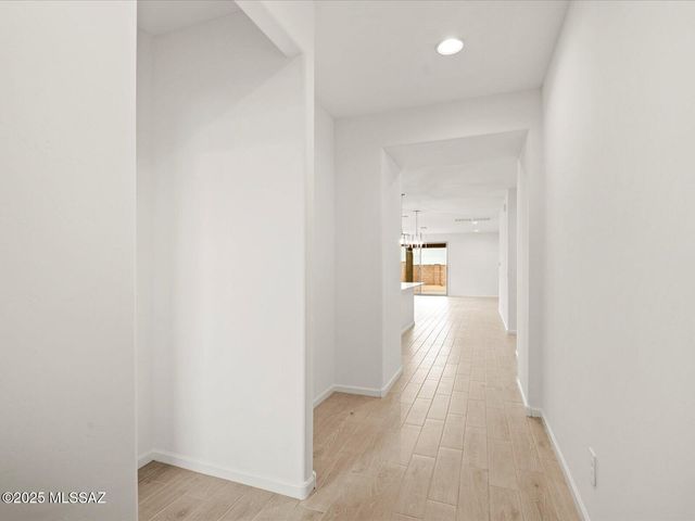 728 W Calle Cubeta, Sahuarita, AZ 85629