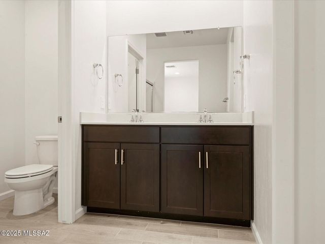 728 W Calle Cubeta, Sahuarita, AZ 85629