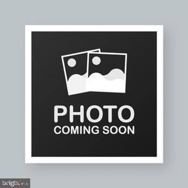6040 WAKE CREST CT, Haymarket, VA 20169