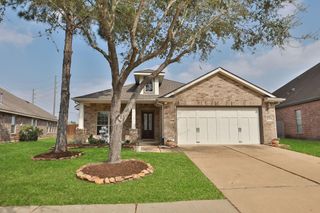 8222 Groveland Hills Drive, Cypress, TX 77433