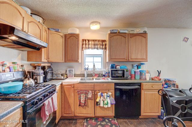 118 S 11th Street, Wilmington, NC 28401