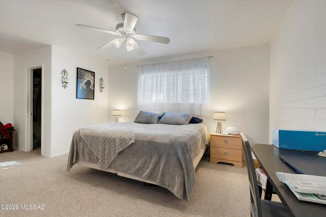 915 N Venice Ave Apt B, Tucson, AZ 85711