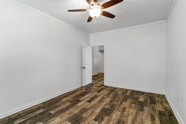 200 Peninsula Court, Bluff Dale, TX 76433