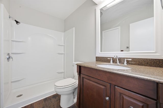 613 N Tanglewood Ct, Derby, KS 67037