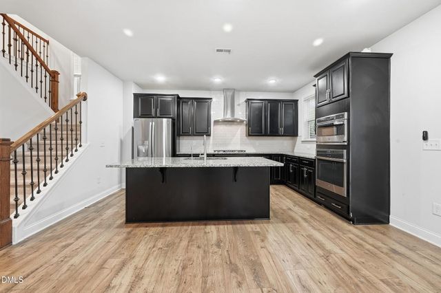 829 Summit Crest Court, Apex, NC 27523