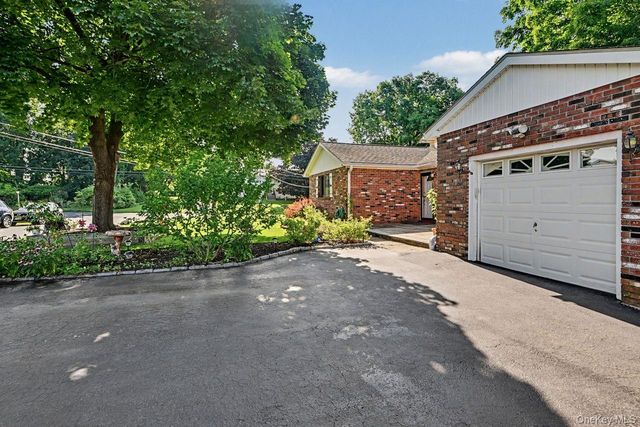 21 Clematis Road, Brewster, NY 10509