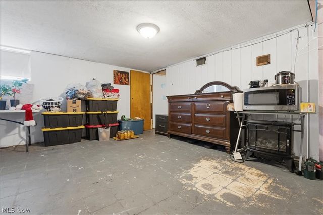 4406 Jefferson Street, Parkersburg, WV 26104