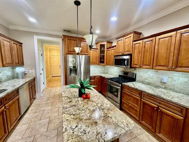 115 Madeira Lane, Brunswick, GA 31523