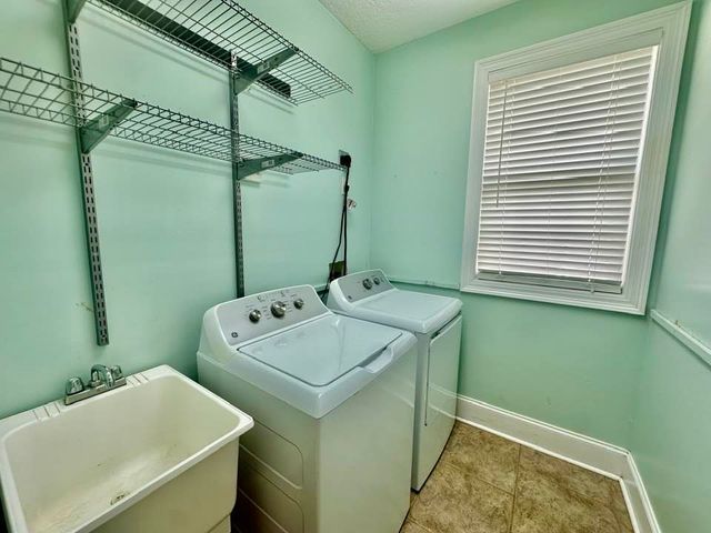 115 Madeira Lane, Brunswick, GA 31523