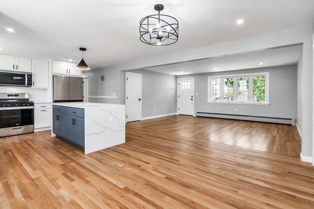 15 Sargent St., North Andover, MA 01845