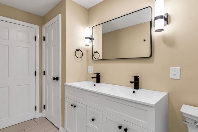 15 Sargent St., North Andover, MA 01845