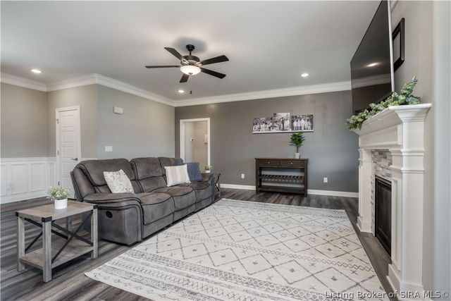 6905 Freedom Way, Charlestown, IN 47111