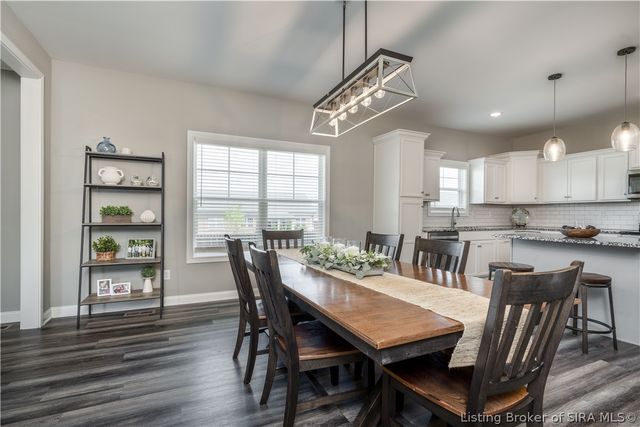 6905 Freedom Way, Charlestown, IN 47111