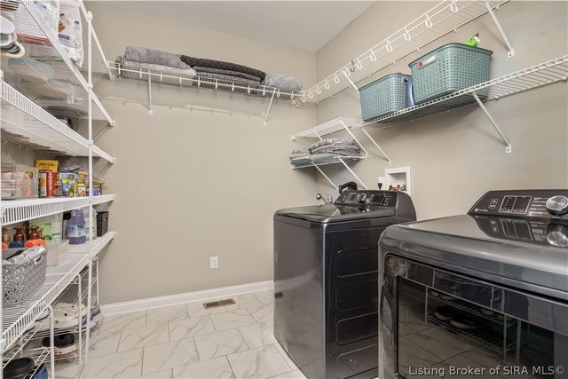 6905 Freedom Way, Charlestown, IN 47111