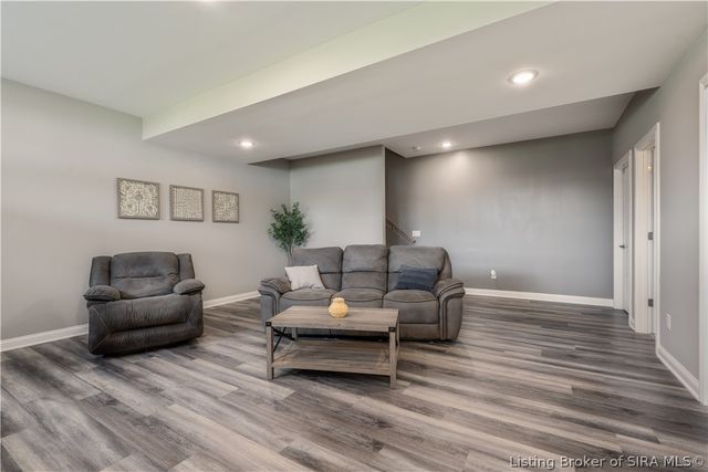 6905 Freedom Way, Charlestown, IN 47111