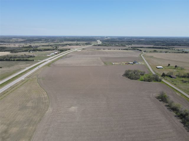 000 Us-82, Windom, TX 75492