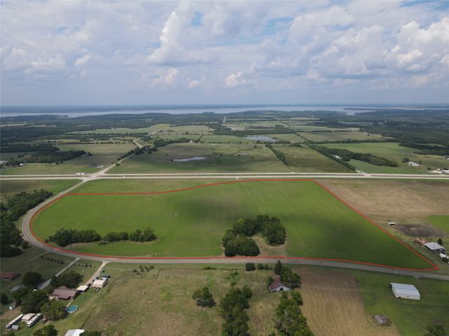 000 Us-82, Windom, TX 75492