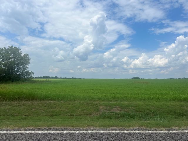 000 Us-82, Windom, TX 75492