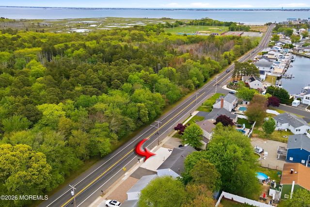 1321 Bay Avenue, Toms River, NJ 08753