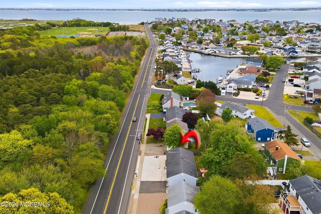 1321 Bay Avenue, Toms River, NJ 08753