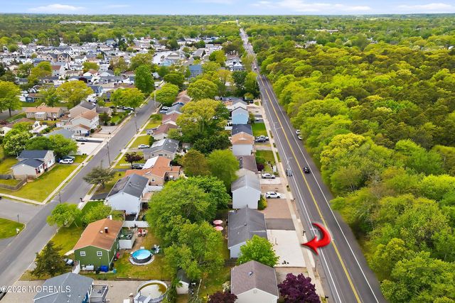 1321 Bay Avenue, Toms River, NJ 08753