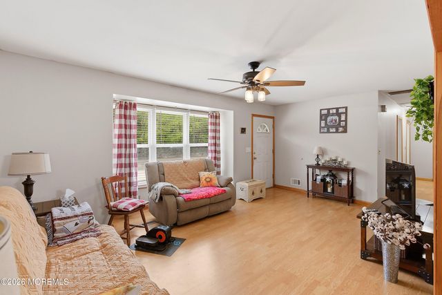 1321 Bay Avenue, Toms River, NJ 08753
