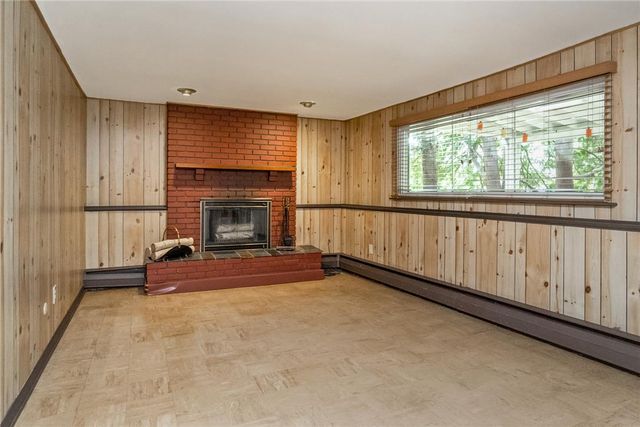 1837 Tacoma St, Hanover Twp, PA 18109