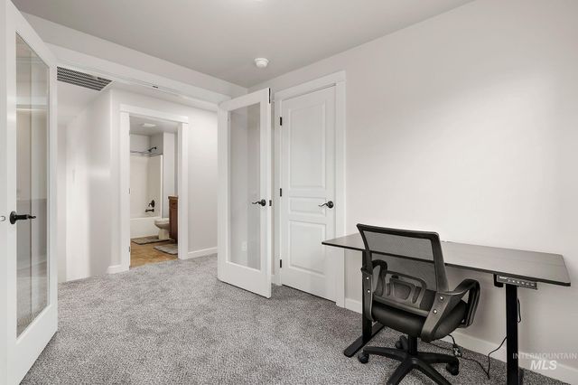 10130 W Brownstone Dr, Boise, ID 83709