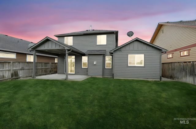 10130 W Brownstone Dr, Boise, ID 83709