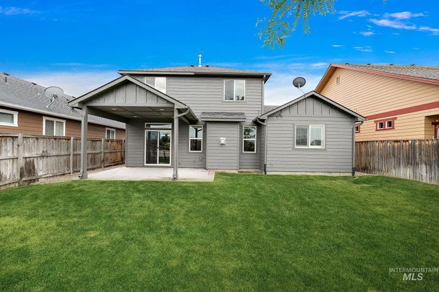 10130 W Brownstone Dr, Boise, ID 83709