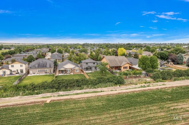 10130 W Brownstone Dr, Boise, ID 83709