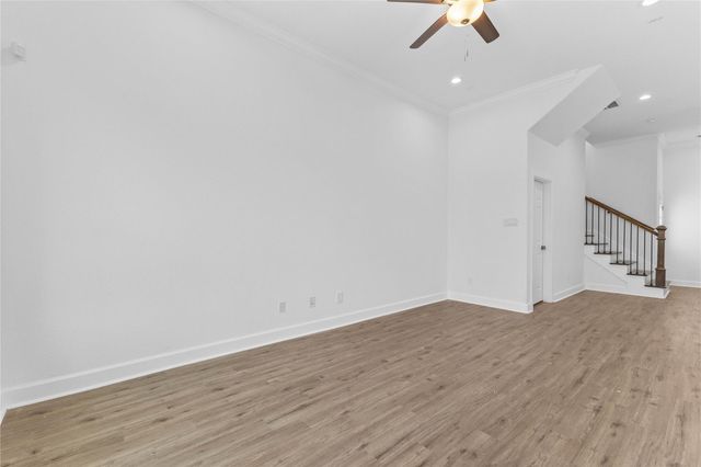 7805 Farnsworth Street B, Houston, TX 77022