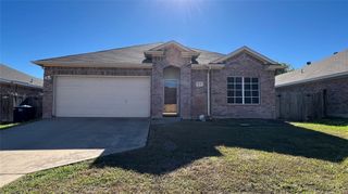 8128 Hulen Park Circle, Fort Worth, TX 76123