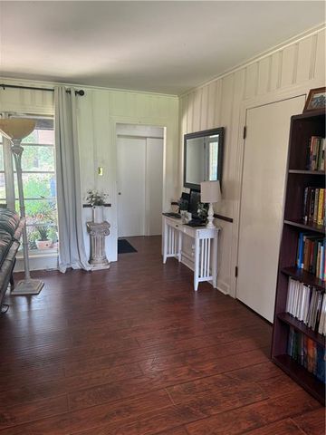 100 HILTON Court, Pineville, LA 71360