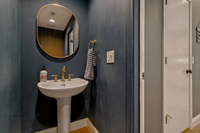 3250 Cambrick Street 9, Dallas, TX 75204