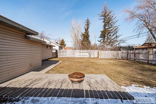 1655 Ponderosa Drive, Idaho Falls, ID 83404