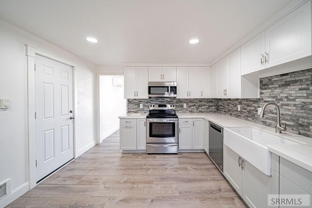 Image 4 of property listing at 1655 Ponderosa Drive, Idaho Falls, ID 83404