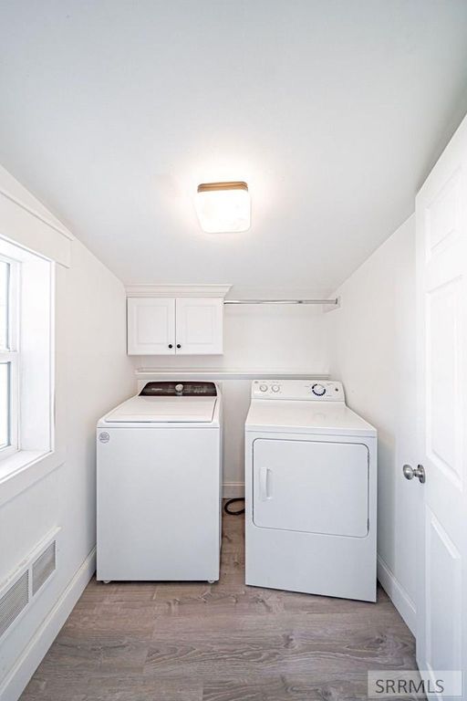 Image 8 of property listing at 1655 Ponderosa Drive, Idaho Falls, ID 83404