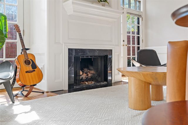 6732 Vanderbilt Street, Houston, TX 77005