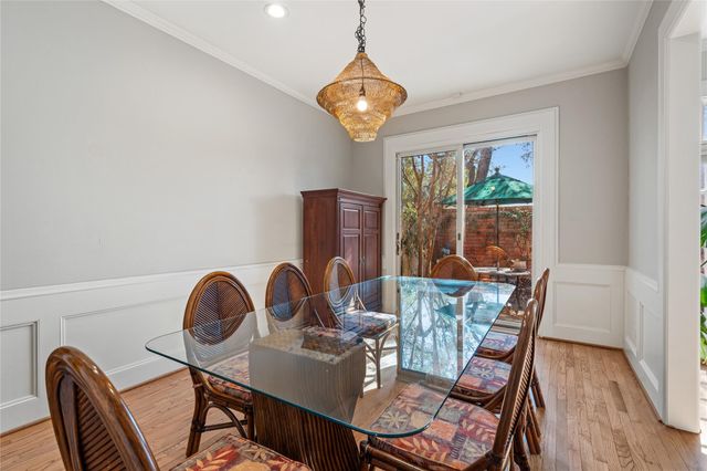 6732 Vanderbilt Street, Houston, TX 77005