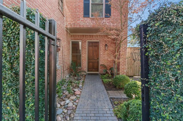 6732 Vanderbilt Street, Houston, TX 77005