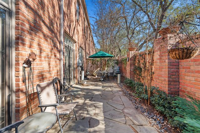 6732 Vanderbilt Street, Houston, TX 77005