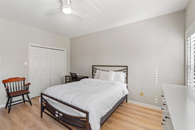 6732 Vanderbilt Street, Houston, TX 77005