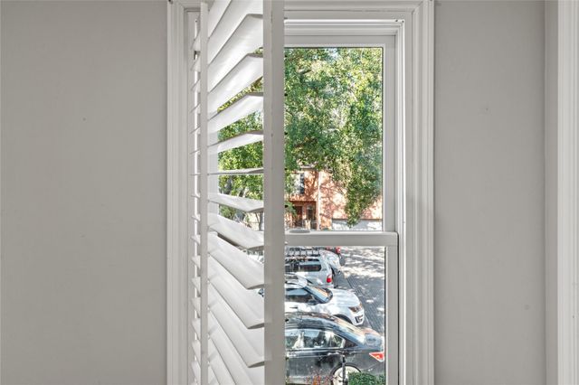 6732 Vanderbilt Street, Houston, TX 77005