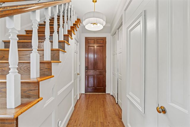 6732 Vanderbilt Street, Houston, TX 77005