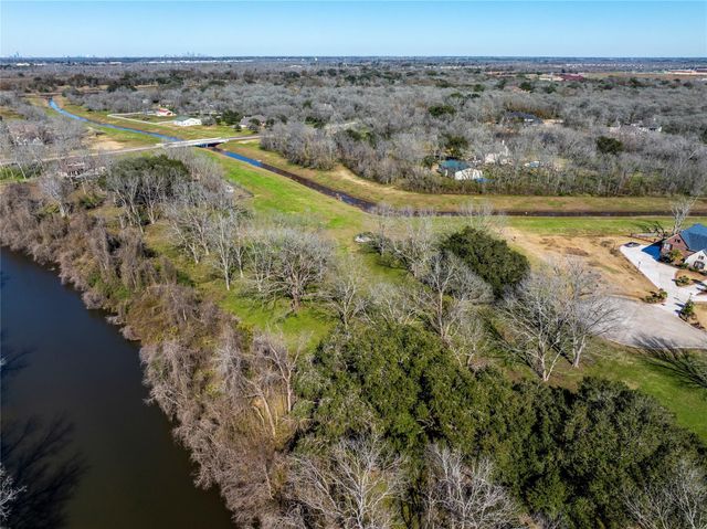 606 Oyster Shell Court, Missouri City, TX 77459