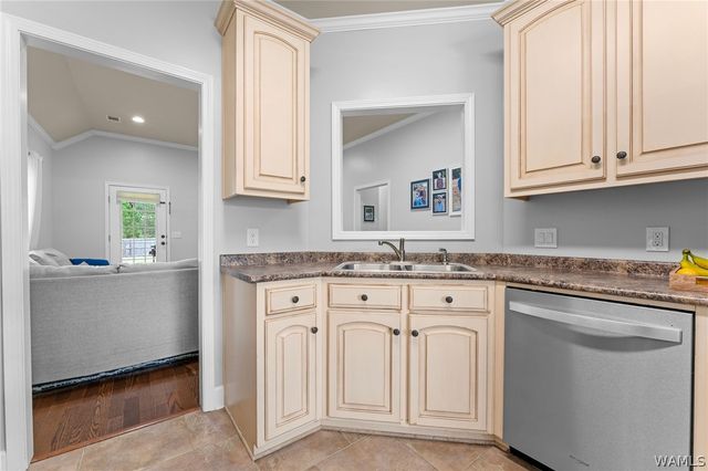 7713 The Terrace, Northport, AL 35473