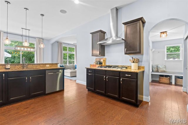 14 Prairie Lake Court, Wentzville, MO 63385