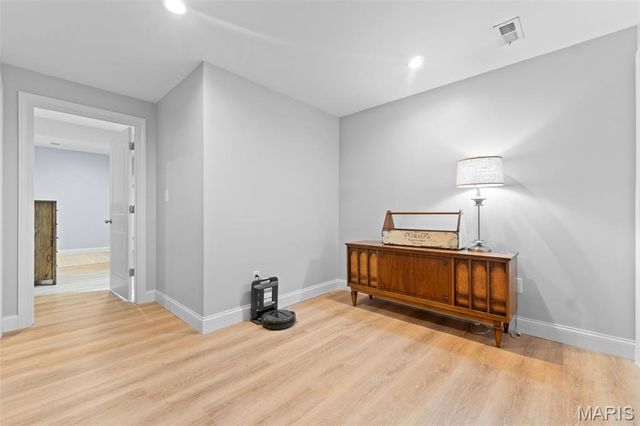 14 Prairie Lake Court, Wentzville, MO 63385