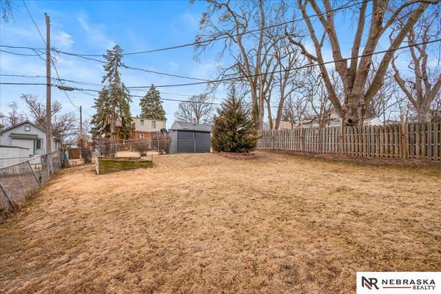 5823 Burdette Street, Omaha, NE 68104